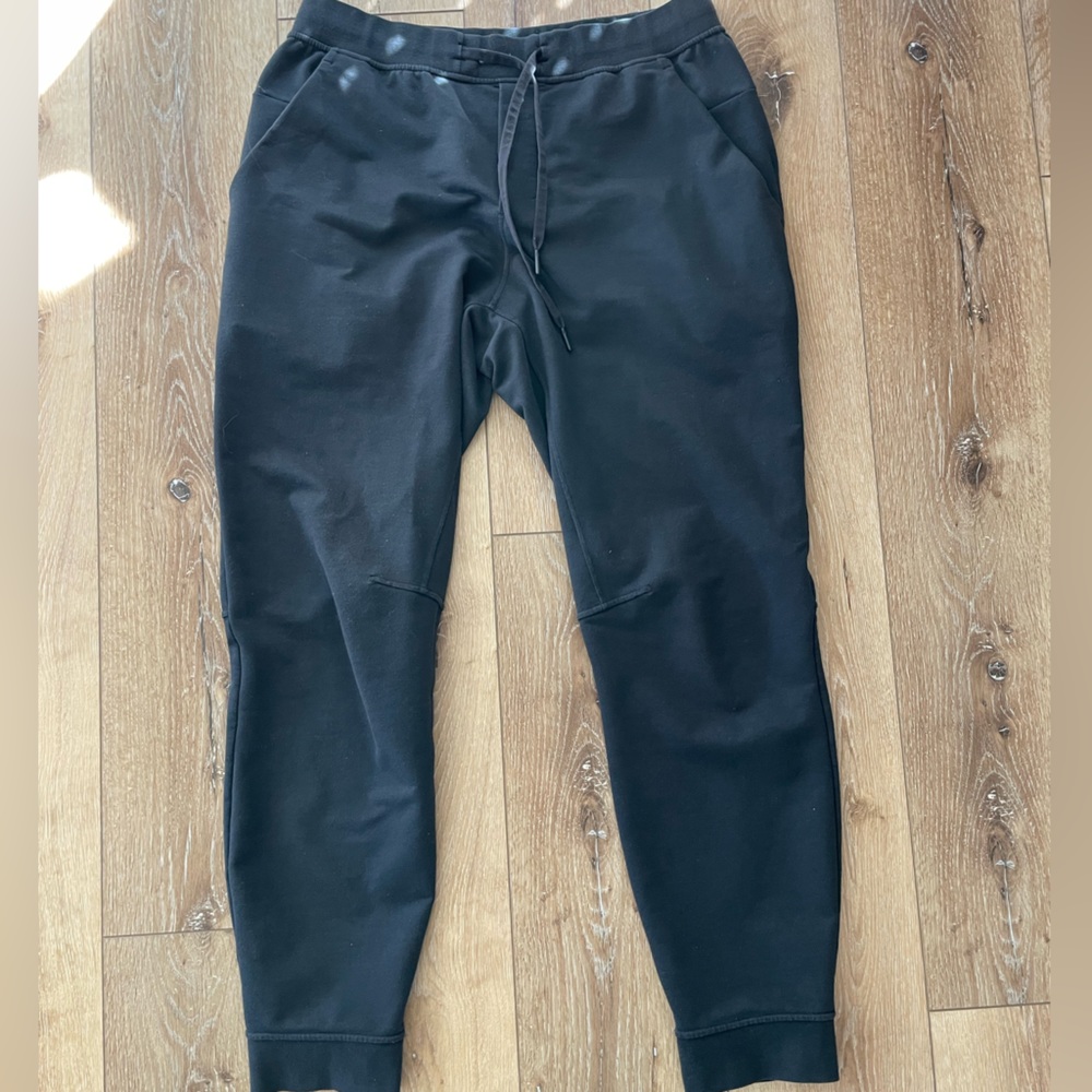 Men’s lululemon joggers